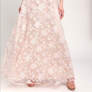 everlasting romance blush floral maxi dress